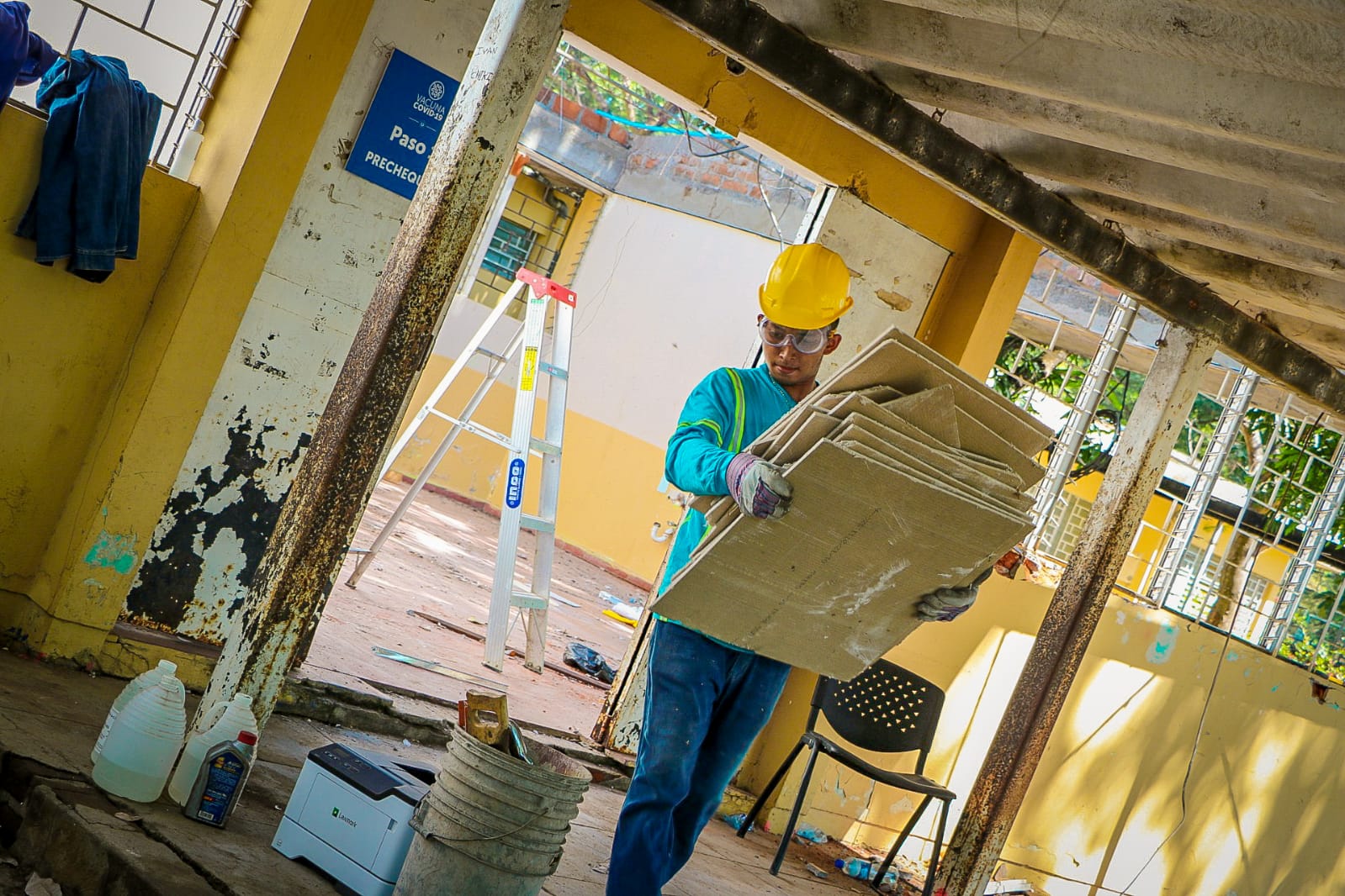 dom-interviene-infraestructura-danada-de-la-unidad-de-salud-de-sensembra-morazan